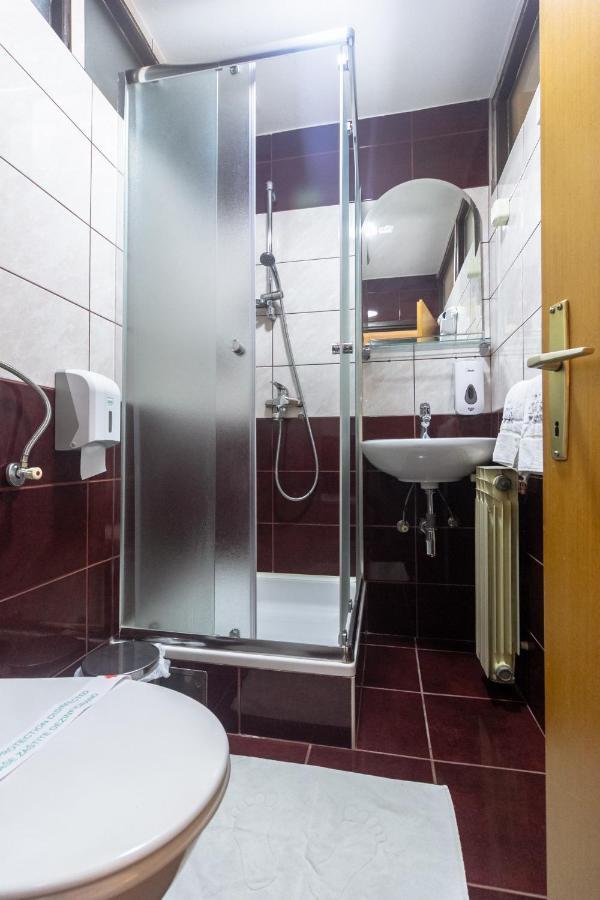 Motel Atos Laktaši Esterno foto
