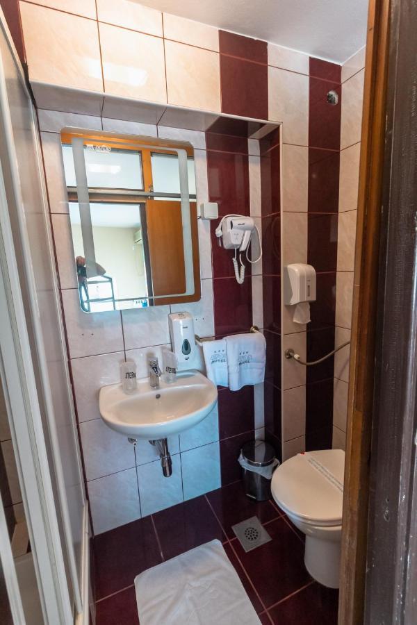 Motel Atos Laktaši Esterno foto